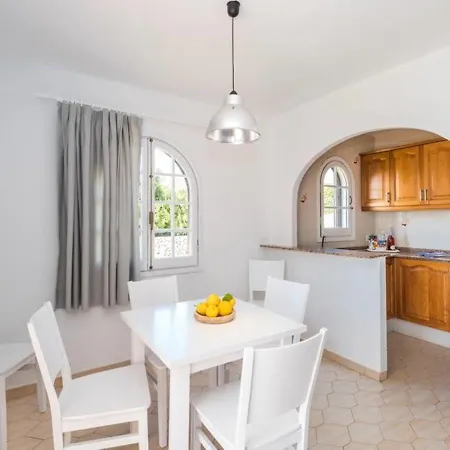 Girasols Gardens Sup 2-f 公寓 *