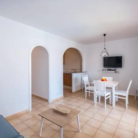 Girasols Gardens Sup 2-f 公寓