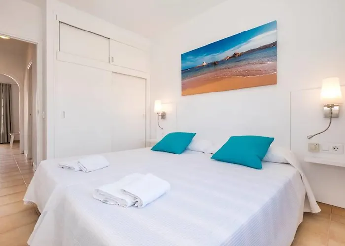 Girasols Gardens Sup 2-f דירה *