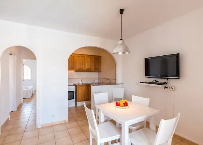 Girasols Gardens Sup 2-f דירה